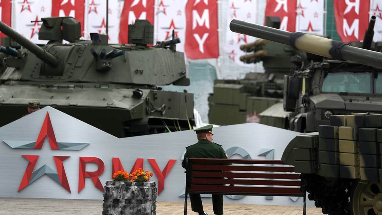 https://www.rusarmyexpo.com/